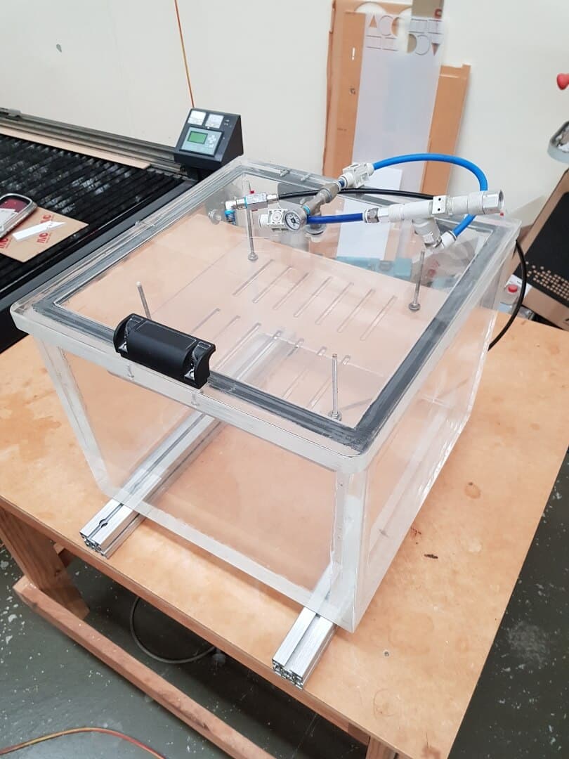leak test pressure box